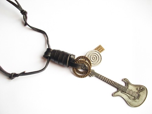 Collier avec pendentif - avec,