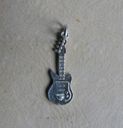 Guitare electrique pendentif - guitare,
